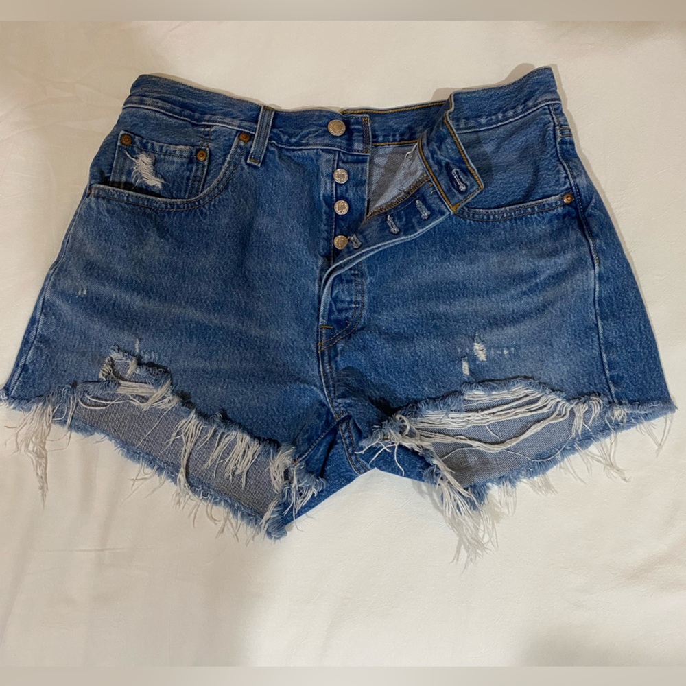 Levi's Women's Premium 501 Original Shorts Size 32